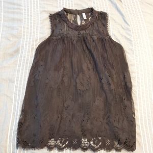 Black Lace Sleeveless Top